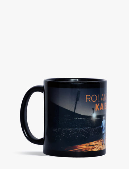 Tasse - Schwarz mit Stadionmotiv